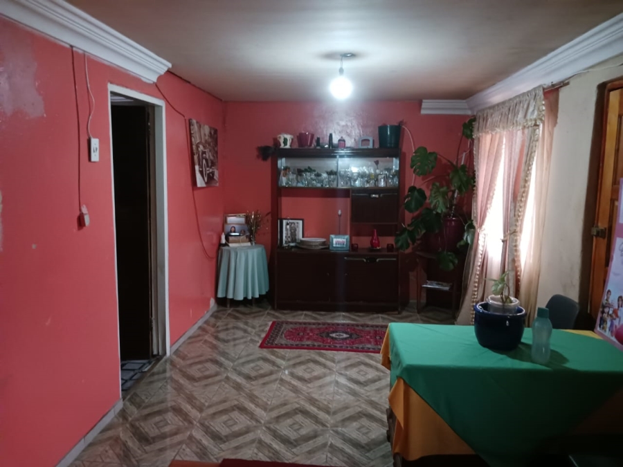 3 Bedroom Property for Sale in Browns Farm Western Cape